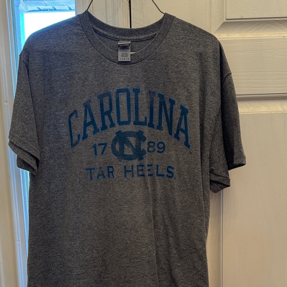 Gildan Gray Carolina Tee